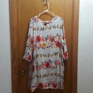 NWT Floral Bell Sleeved Dress